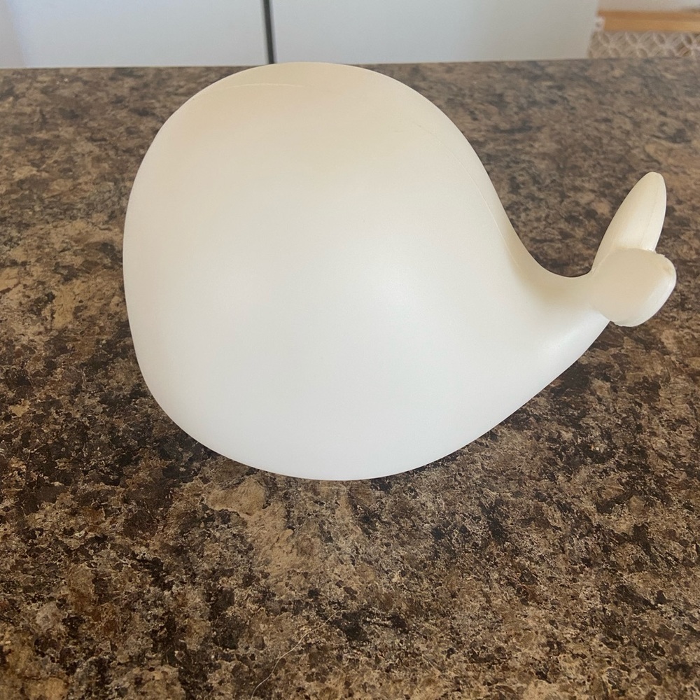 Whale Light - Picture 2 of 3